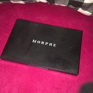 Morphe Social Butterfly pallet 15s *SOLD OUT*